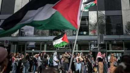 تظاهرات صدها نفر برای حمایت از فلسطین در دانشگاه لوزان