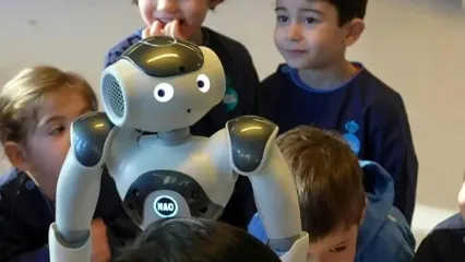 (ویدئو) تعامل با ربات‌ها در مهدکودک