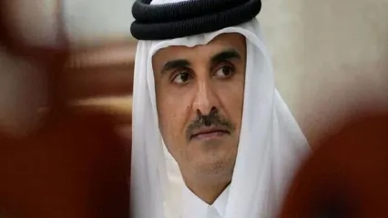 اقدام جنجالی امیر قطر در نشست اجلاس سران عرب