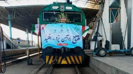 راه‌آهن یزد- اقلید به بهره‌برداری رسید