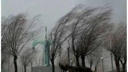 تهرانی‌ها احتیاط کنند: وزش باد خیلی شدید در تهران