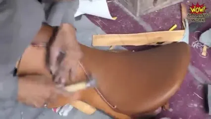 (ویدئو) چگونه زین های اسب دست ساز انگلیسی چگونه در پاکستان ساخته می شوند؟
