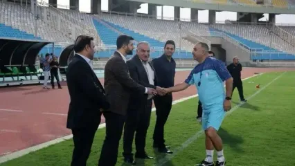 شارژ روحی بازیکنان استقلال پیش از جدال با پرسپولیس