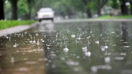 ویدئویی از بارش شدید باران و تگرگ در بجنورد