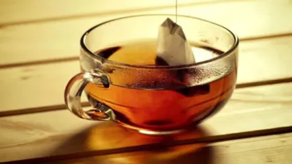 با مصرف آب معدنی، روغن های طبیعی و چای کیسه ای خداحافظی کنید!/ ویدئو