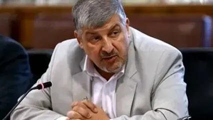 به حال بی‌حجاب‌های حاضر در مراسم تشییع سرداران شهید غبطه خوردم/ تندروها کاسبان اغتشاش هستند