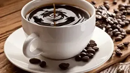 چه کسانی نباید قهوه را با معده خالی بنوشند؟
