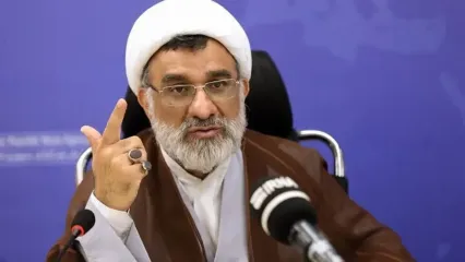 مخالفت دبیر شورای عالی انقلاب فرهنگی با آوازخوانی یک زن در جمع‌ مردان؛نمی توانیم مجوز بدهیم