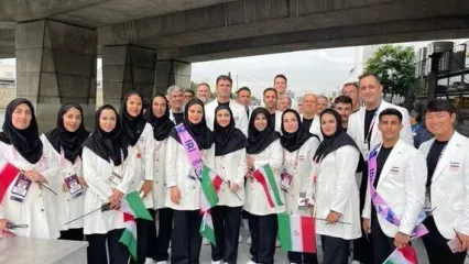 آغاز افتتاحیه المپیک ۲۰۲۴ پاریس/ ایران، هند، عراق و اندونزی روی یک قایق در افتتاحیه المپیک/ ویدئو