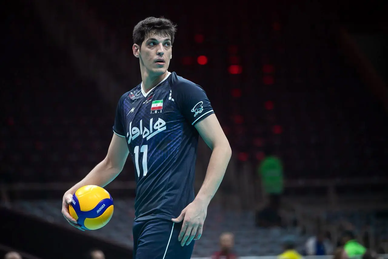 ملی پوش والیبال بر اثر سکته به کما رفته است