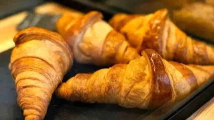 طرز تهیه کروسان خانگی بدون فر