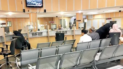 بمب ۴۲ درصدی بانک آینده منفجر شد! / خطیب نماز جمعه تهران: این تخلف بیت‌المال را بلعید