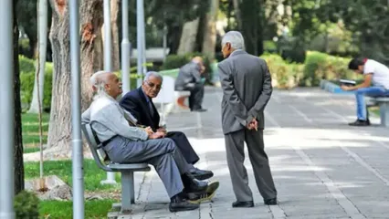 جزئیات پرداخت حقوق بازنشستگان و صدور احکام جدید/ لزوم بازگشت بانک رفاه به تامین اجتماعی/ نباید بیمارستان‌های ملکی «هلدینگی» اداره شوند