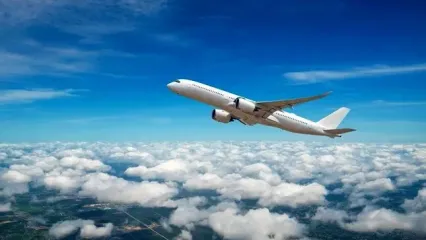 کاهش پروازهای یونایتد ایرلاینز به دلیل افزایش قیمت سوخت