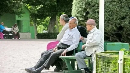 بازنشستگان با شماره۱۴۲۰ تماس بگیرند