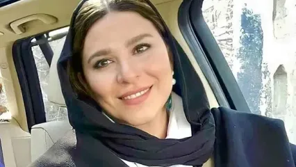 سحر دولتشاهی با تیپ بهاری در کوچه‌های تهران