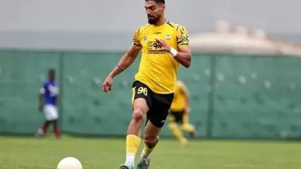 آقای گل لیگ برتر از گل گهر جدا شد