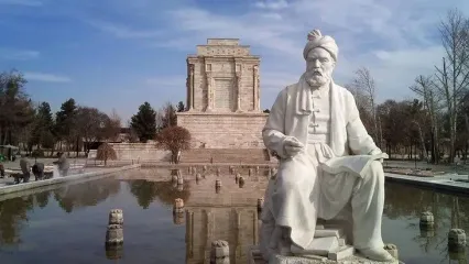 انتقاد تند روزنامه خراسان از توهین به فردوسی