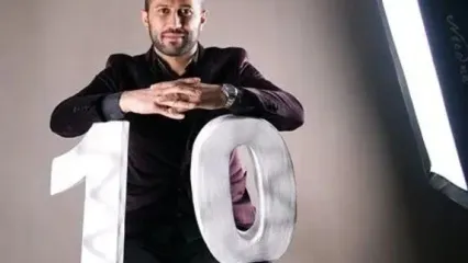 پوستر غم‌انگیز ملوان به مناسبت سالگرد مهرداد اولادی + عکس