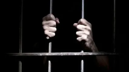 عشق ممنوعه پسر 17 ساله تهرانی به نامادری‌اش/ پدرم سر راهم بود !