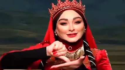 فیلم  / زیباترین بچه ایران فرزند الهام حمیدی ! / مثل مادرش جذاب ! + فیلم و عکس