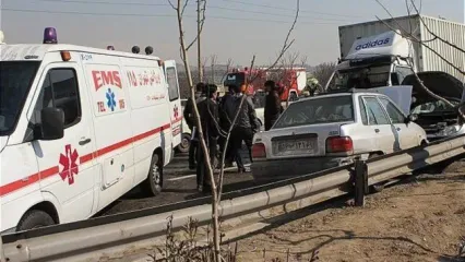 تصادف زنجیره ای در مرکز تهران دو کشته برجا گذاشت