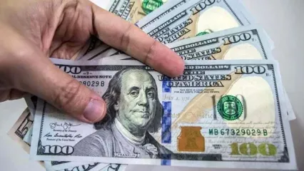 تکان شدید قیمت دلار و یورو امروز امروز جمعه ۹ خرداد ۱۴۰۴/ جدول
