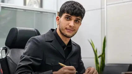 رسمی: مدافع ملی پوش سپاهان تمدید کرد