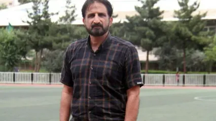 کری‌خوانی تند و عجیب یک استقلالی برای پرسپولیسی‌ها!