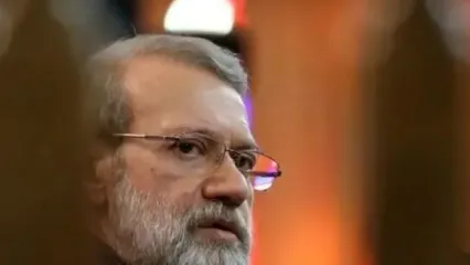 ادعای یک رسانه از مسئولیت‌های مهم و جدید علی لاریجانی / نقش آفرینی بیشتر لاریجانی نشانه چیست؟