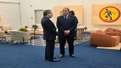 دیدار عراقچی با وزیر خارجه هند و نخست‌وزیران مصر و چین