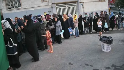 ویدئو جالب از نذری متفاوت میبدی‌ها به مردم