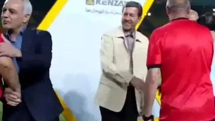 ببینید؛ ادامه دشمنی اسکوچیچ با تاج، دست نداد و بی‌محلی کرد!