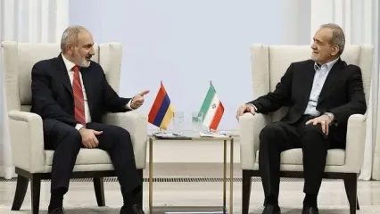 صداوسیما: مذاکرات خصوصی پزشکیان و نخست وزیر ارمنستان که قرار بود ۲۰ دقیقه باشد حدود ۲ ساعت طول کشید