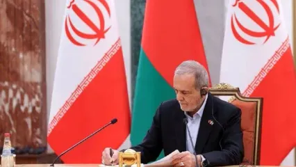 مسعود پزشکیان با کارکنان ناهار خورد + عکس