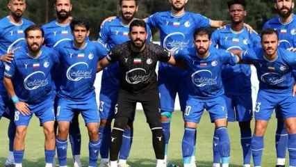 اسب‌های فراری از باغ وحش در کمپ استقلال دیده شدند!+فیلم