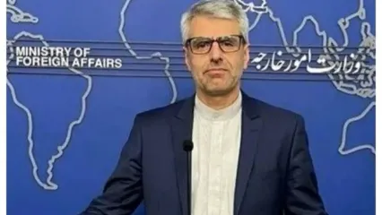 واکنش بقایی به پرواز هواپیمای آمریکایی از قبرس به عمان همزمان با سفر علی لاریجانی