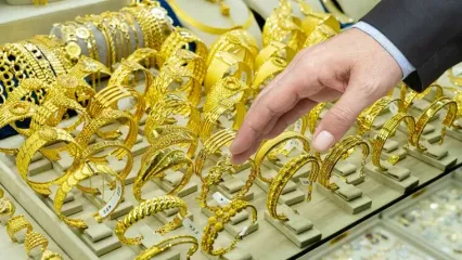 طلا به مرز ۴۰ میلیون می‌رسد؟ | پیش‌بینی داغ بازار طلا و سکه برای فردا چهارشنبه ۲۶ شهریور ۱۴۰۴