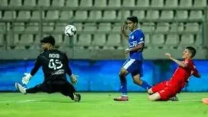 غیبت دو بازیکن خارجی در تمرین استقلال جنجالی شد