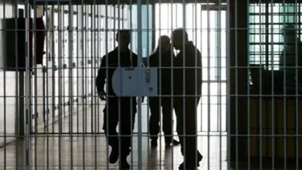 ۷۰ درصد زندانیان سیاسی آزاد می‌شوند