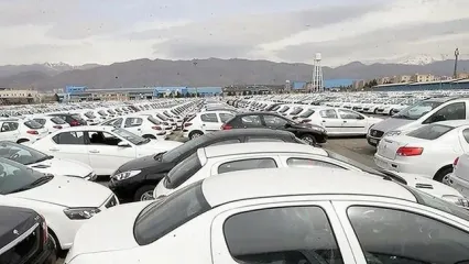 آخرین وضعیت قیمت خودرو؛ از رشد لحظه‌ای قیمت‌ها زیر سایه دلار و طلا
تا لاتاری میلیاردی ثبت‌نام