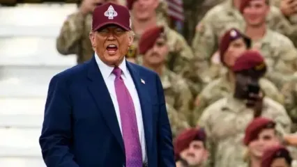 ترامپ، این کشور را به حمله نظامی تهدید کرد