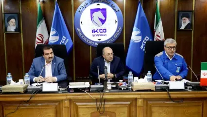 بانک رفاه کارگران آماده است از طرح‌های توسعه‌ای شرکت ایران‌خودرو حمایت کند