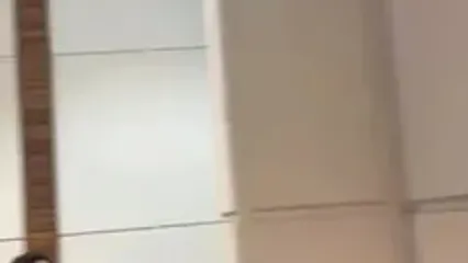 هجوم هواداران برای عکس گرفتن با بهنام شرفی