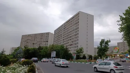 آپارتمان 140 متری در این نقطه تهران فقط 18 میلیارد تومان / شهرکی که زمان پهلوی برای اسکان گارد شاهنشاهی طراحی شد