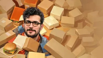 قسمت 15 برنامه نیمه شب با اجرای امیرحسین قیاسی + دانلود