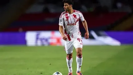 انتقاد رسانه یونانی از سرمربی المپیاکوس به خاطر طارمی