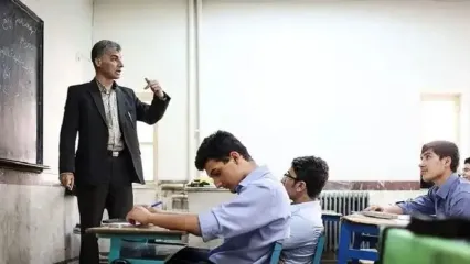 فرصت طلایی ثبت نام وام خودرو 700 میلیونی | فرهنگیان برای خرید خودرو صفر عجله کنند