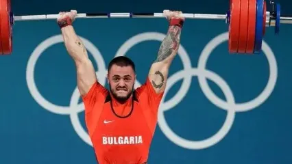 جنگ اعراب برای خریدن اعجوبه وزنه‌برداری دنیا!