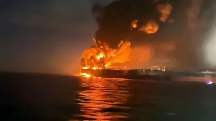 اوکراین مسئولیت حمله به «ناوگان سایه» روسیه در دریای سیاه را برعهده گرفت/ پهپادهای زیرآبی این دو نفتکش را هدف قرار داده‌اند